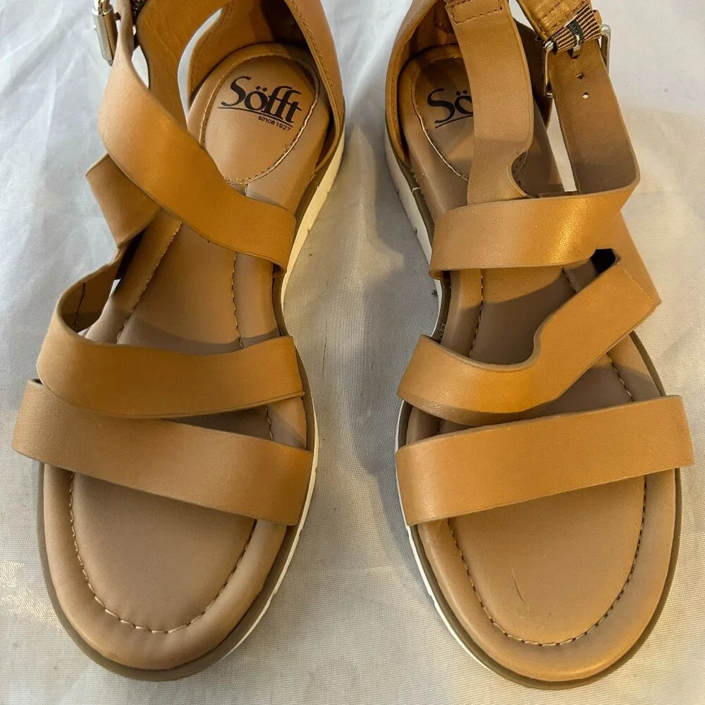 Sofft  Starla Ankle Strap Sandal in Brown Leather  Women Size 6      New